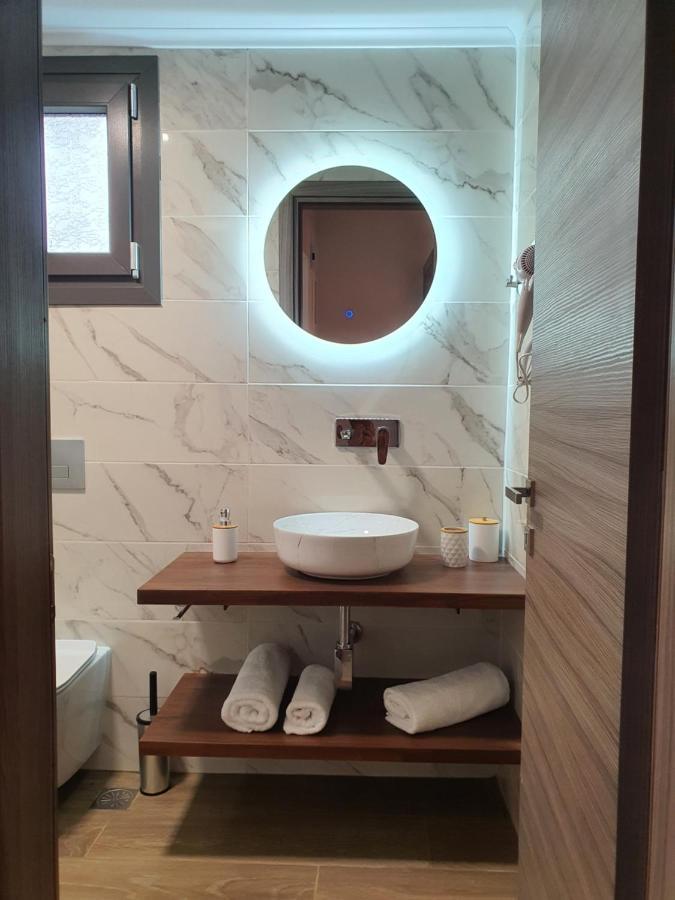 Island View Apartments Moudhros Bagian luar foto