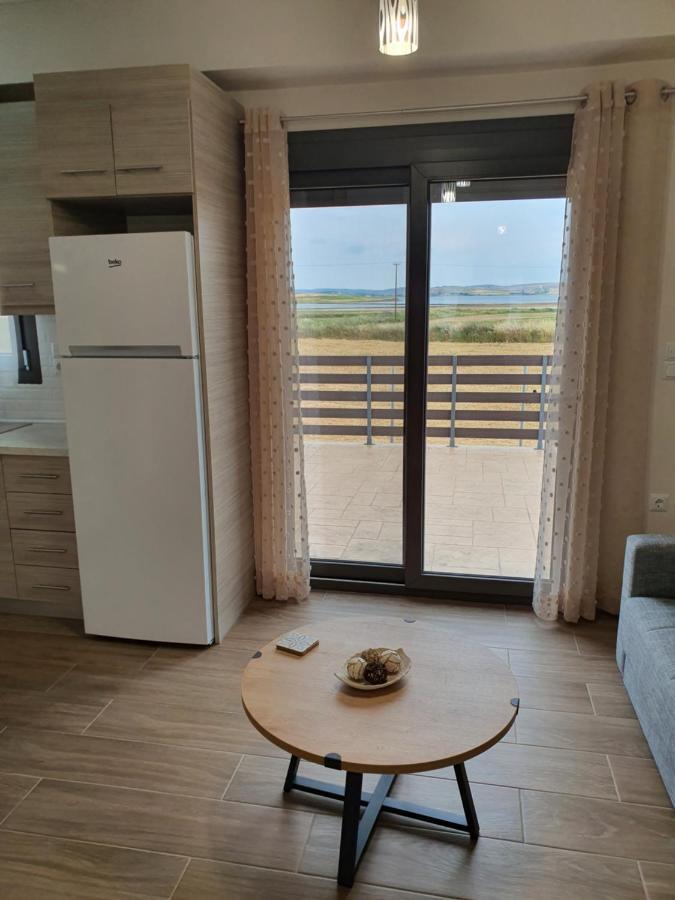 Island View Apartments Moudhros Bagian luar foto