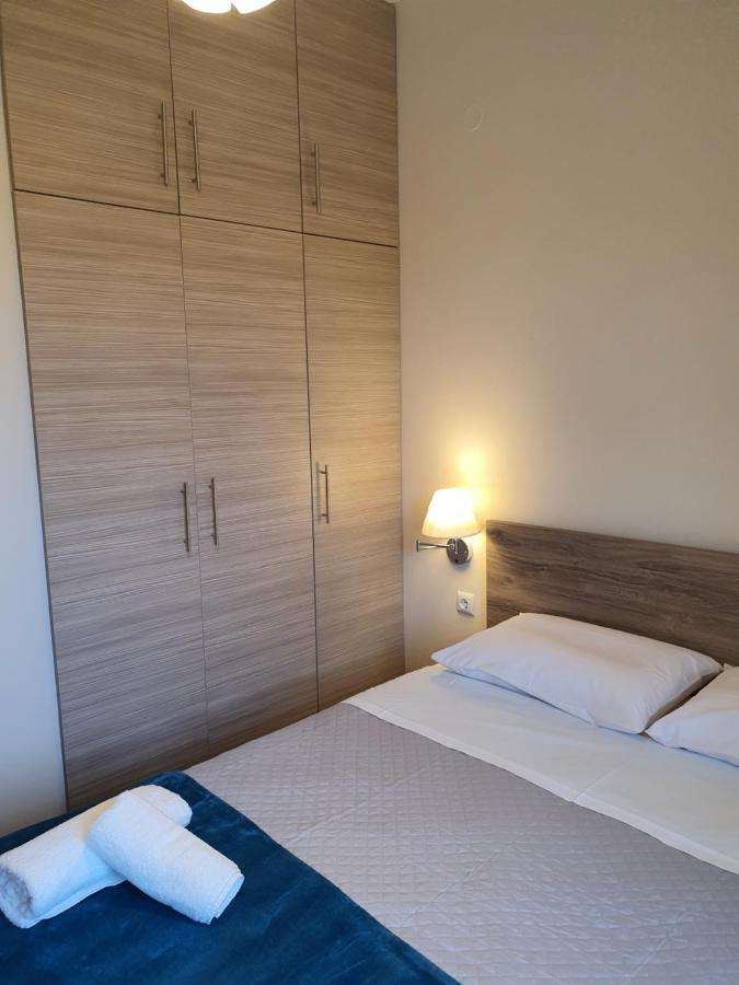 Island View Apartments Moudhros Bagian luar foto